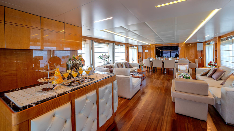 pattaya-yacht-booking-poseidon08