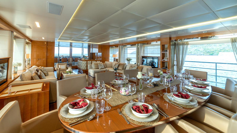 pattaya-yacht-booking-poseidon10
