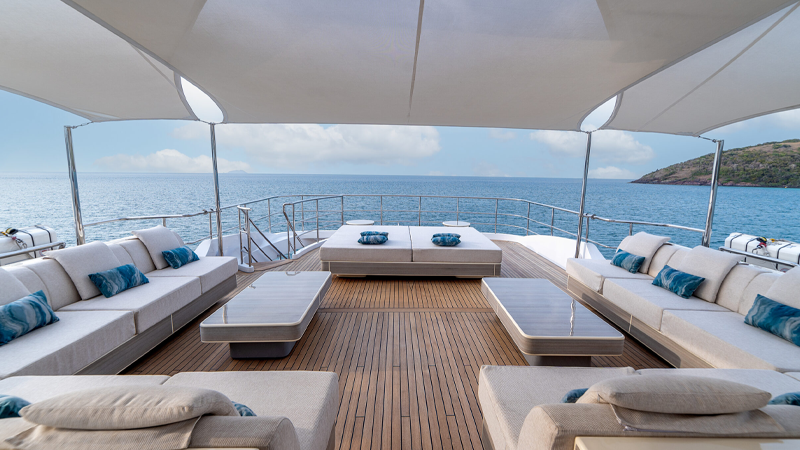 pattaya-yacht-booking-poseidon13