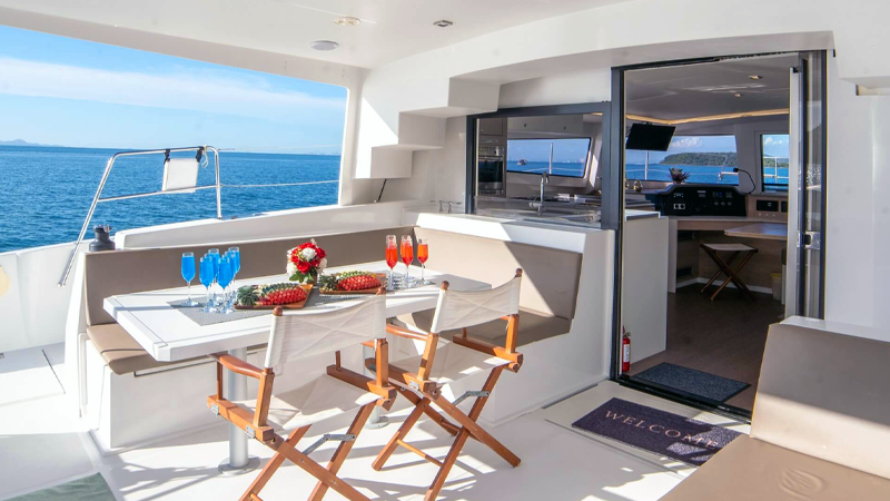 pattaya-yacht-booking-bali01