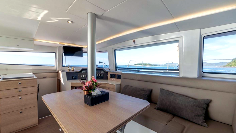 pattaya-yacht-booking-bali04