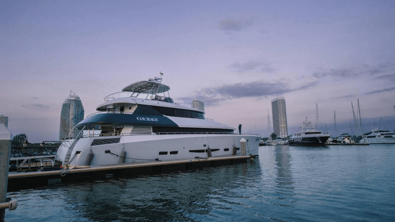 pattaya-yacht-booking-courage06