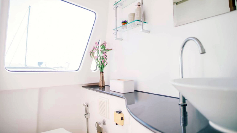 pattaya-yacht-booking-courage13